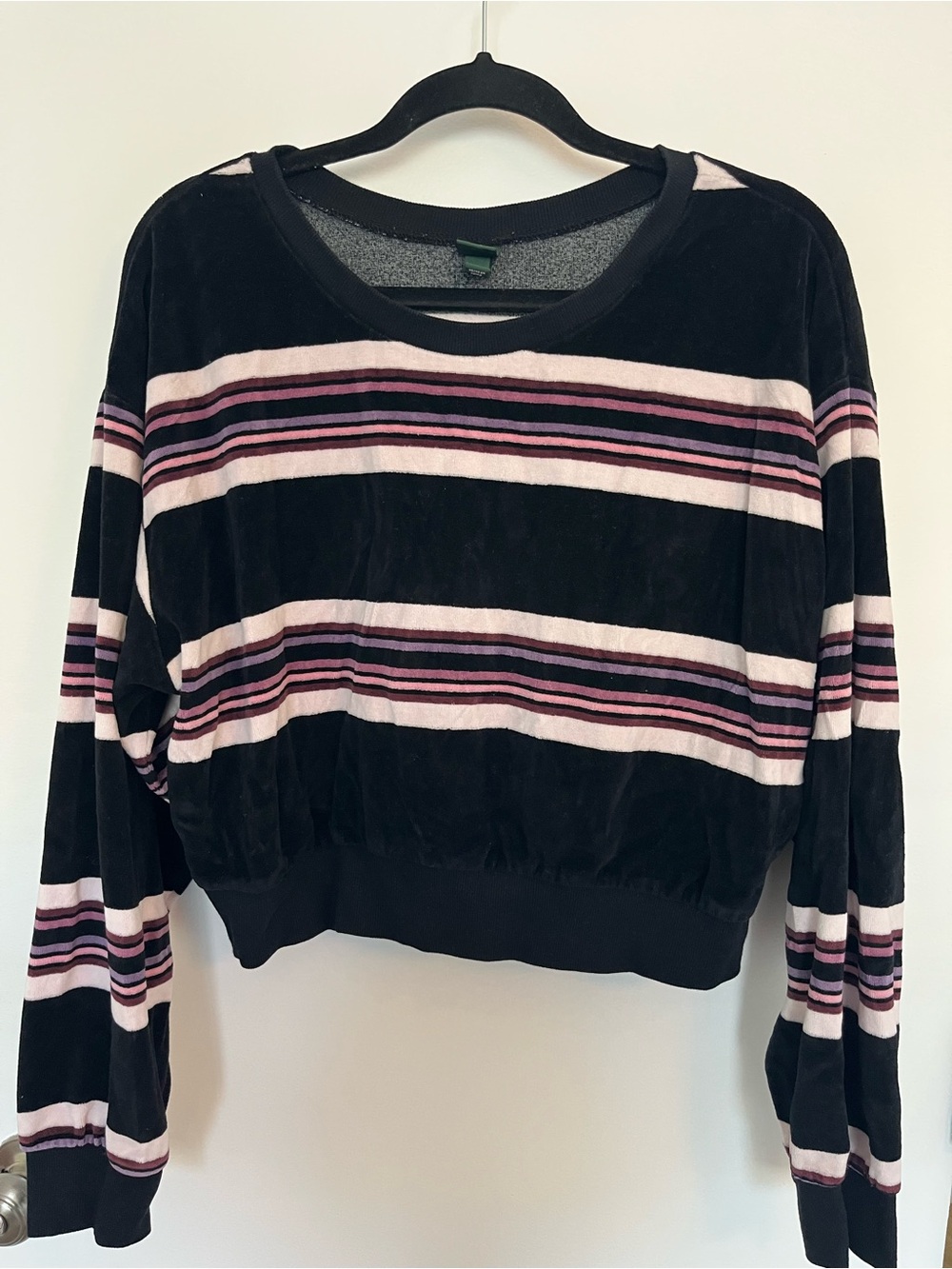 wild fable Black Velvet Crop Sweatshirt with Pink Stripe Accents